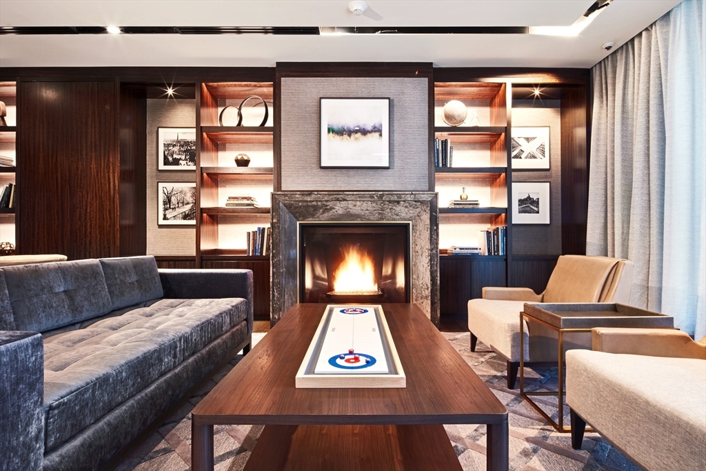 133 Seaport Boulevard # 2110