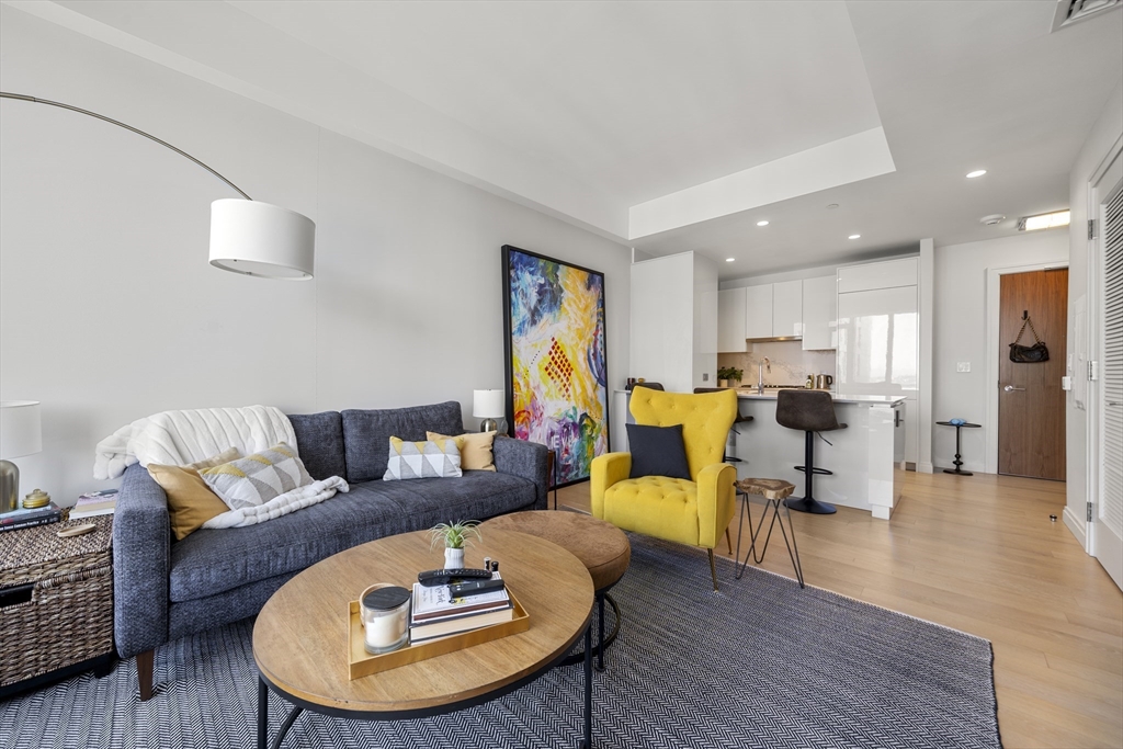 133 Seaport Boulevard # 2110