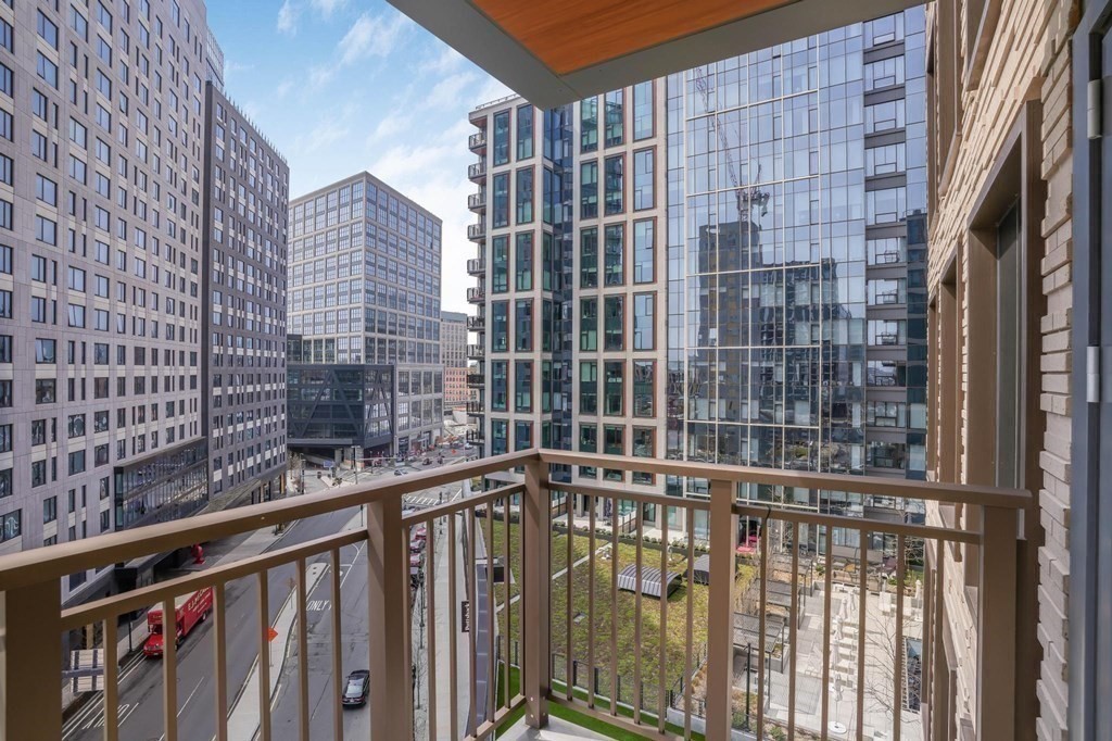 135 Seaport Boulevard # 920