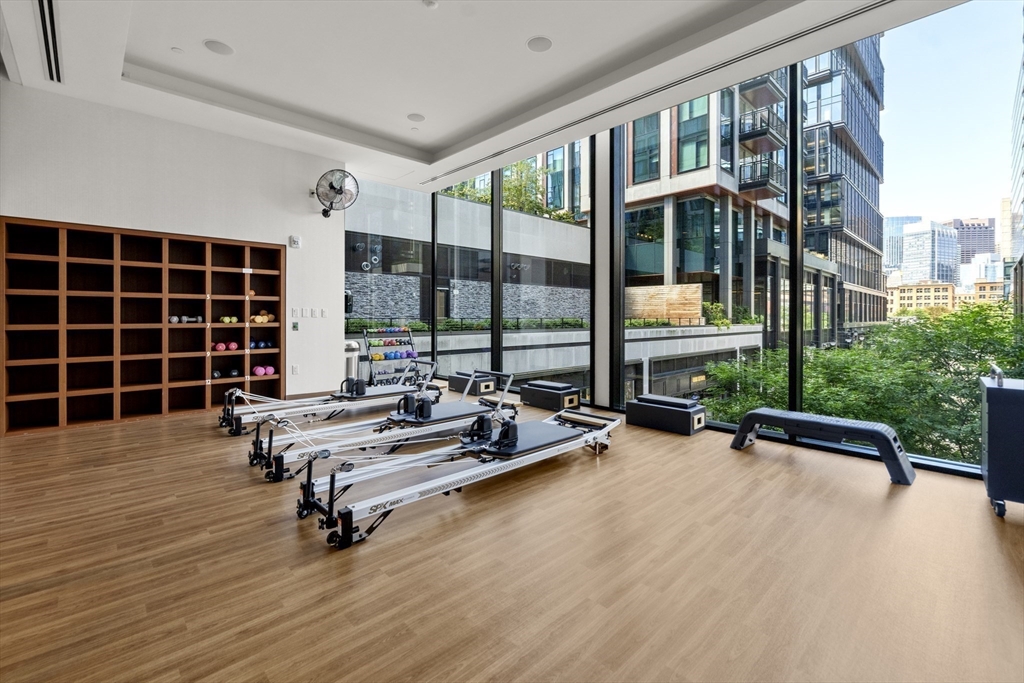 133 Seaport Boulevard # 716