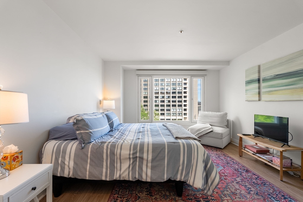 20 Rowes Wharf # 505