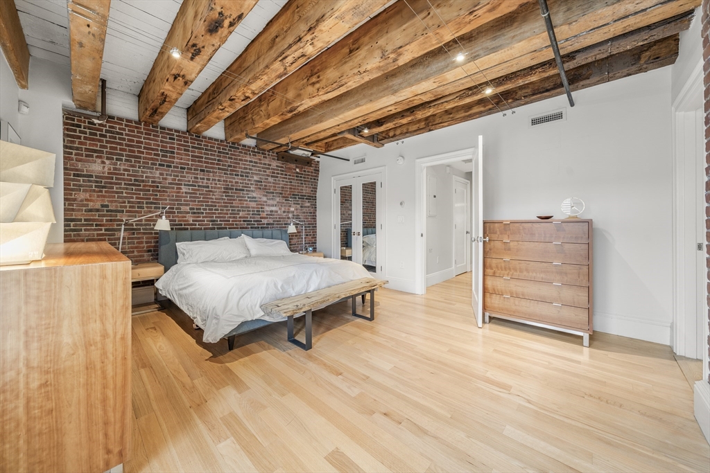 40 Commercial Wharf # 40