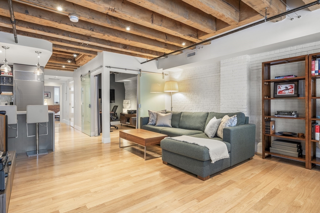 40 Commercial Wharf # 40