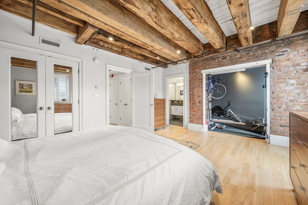 40 Commercial Wharf # 40