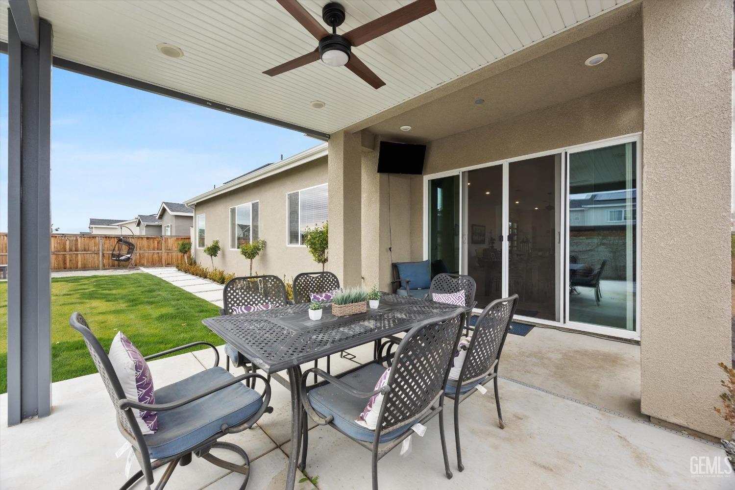 9413 Hill Springs Lane