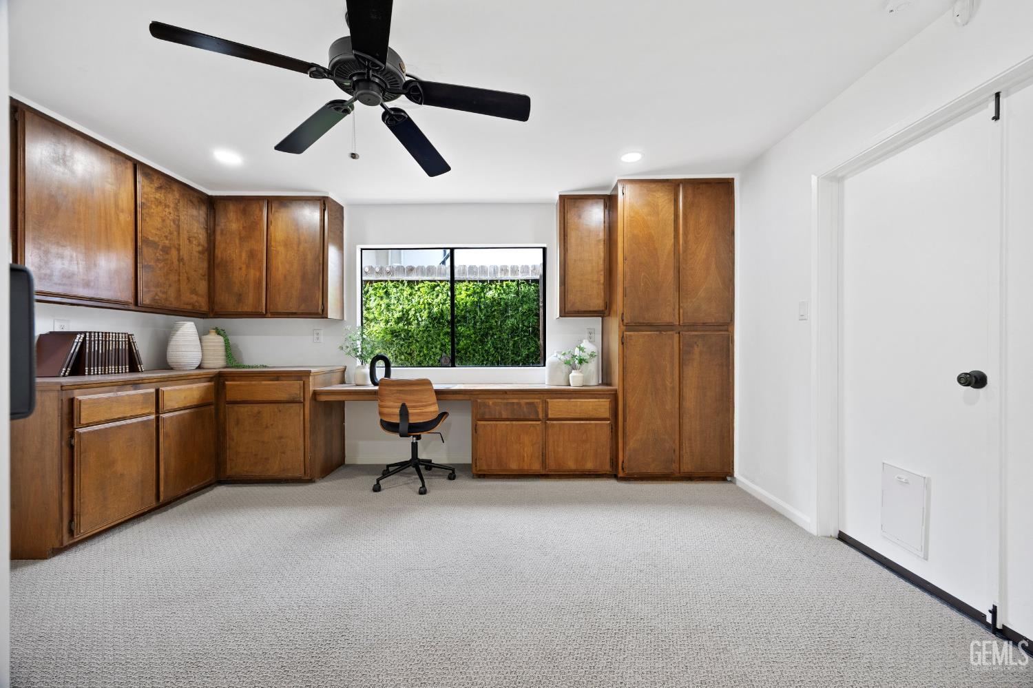 4815 Panorama Drive