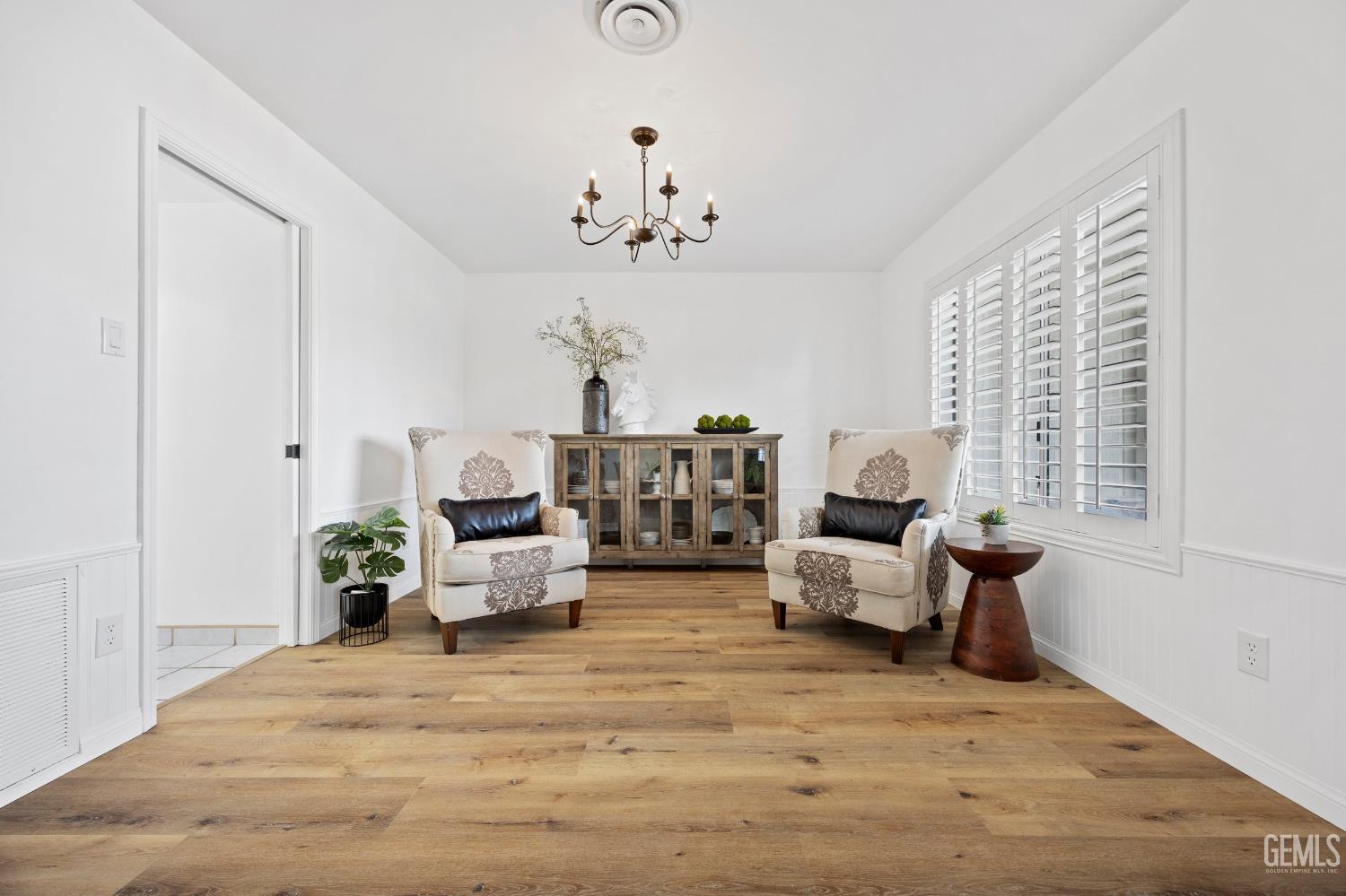4815 Panorama Drive