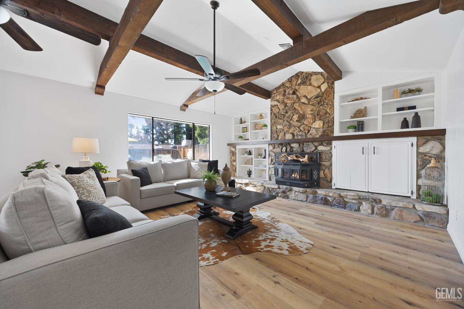4815 Panorama Drive