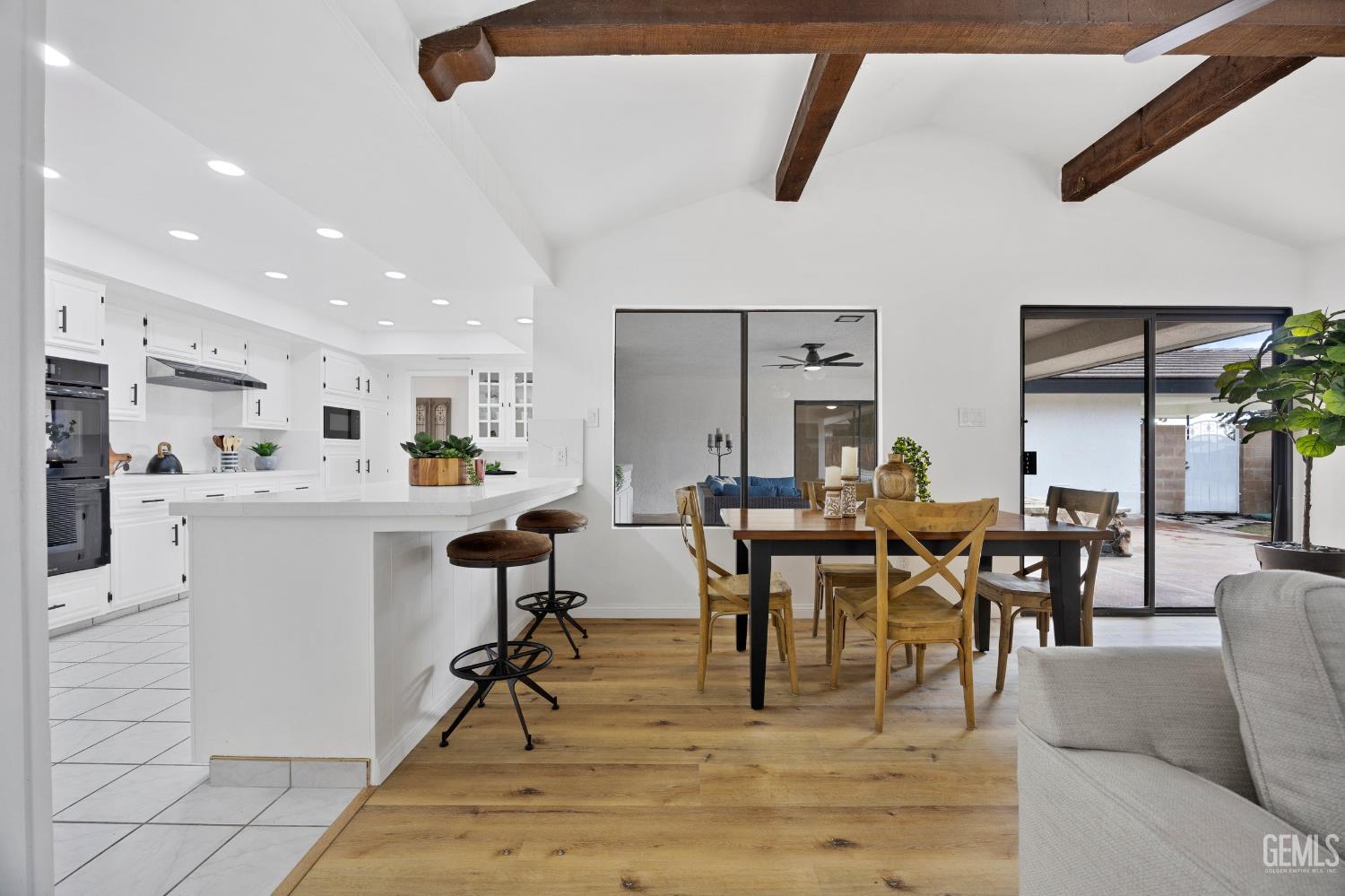 4815 Panorama Drive