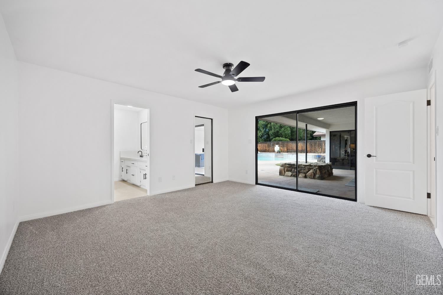 4815 Panorama Drive