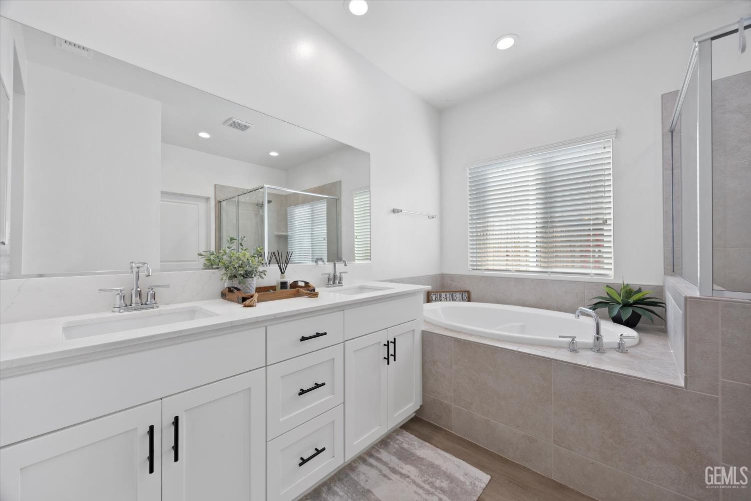 15015 Wayne Lee Court