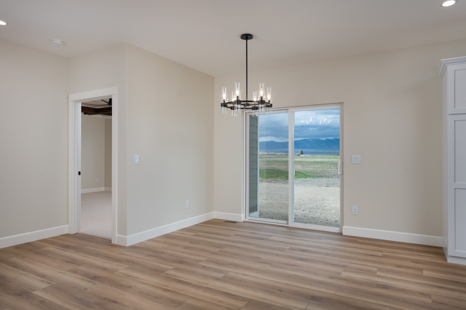 207 S Crispin Street