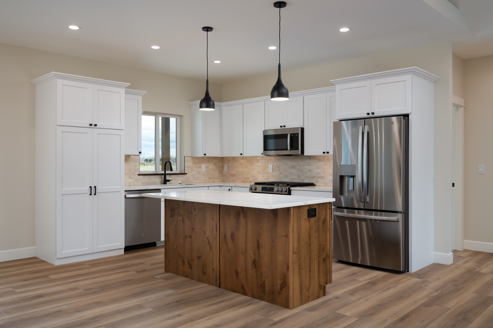 207 S Crispin Street