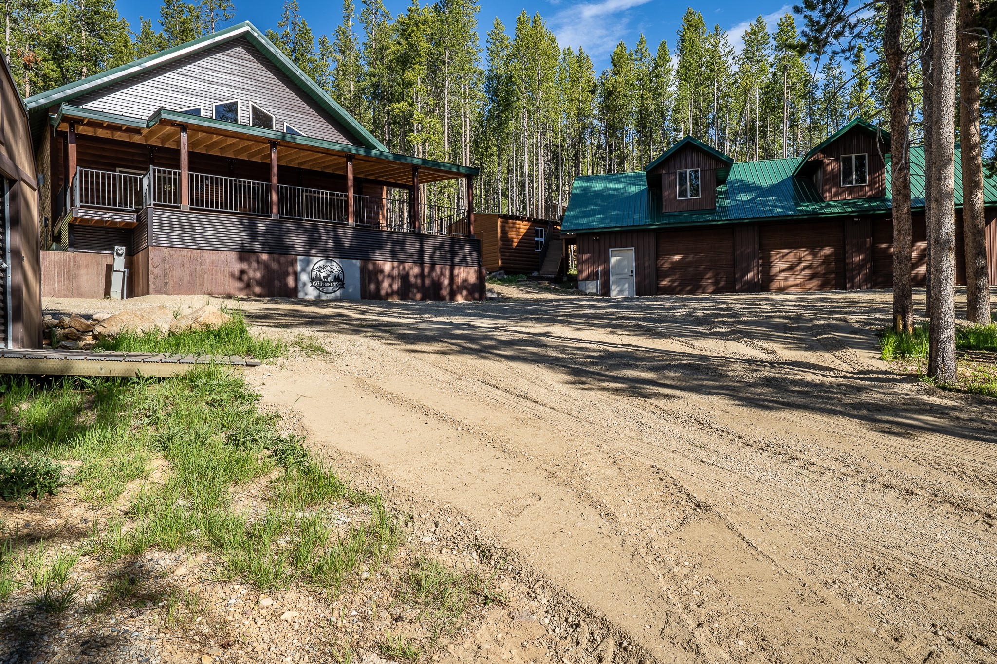 23 Lodgepole Lane W