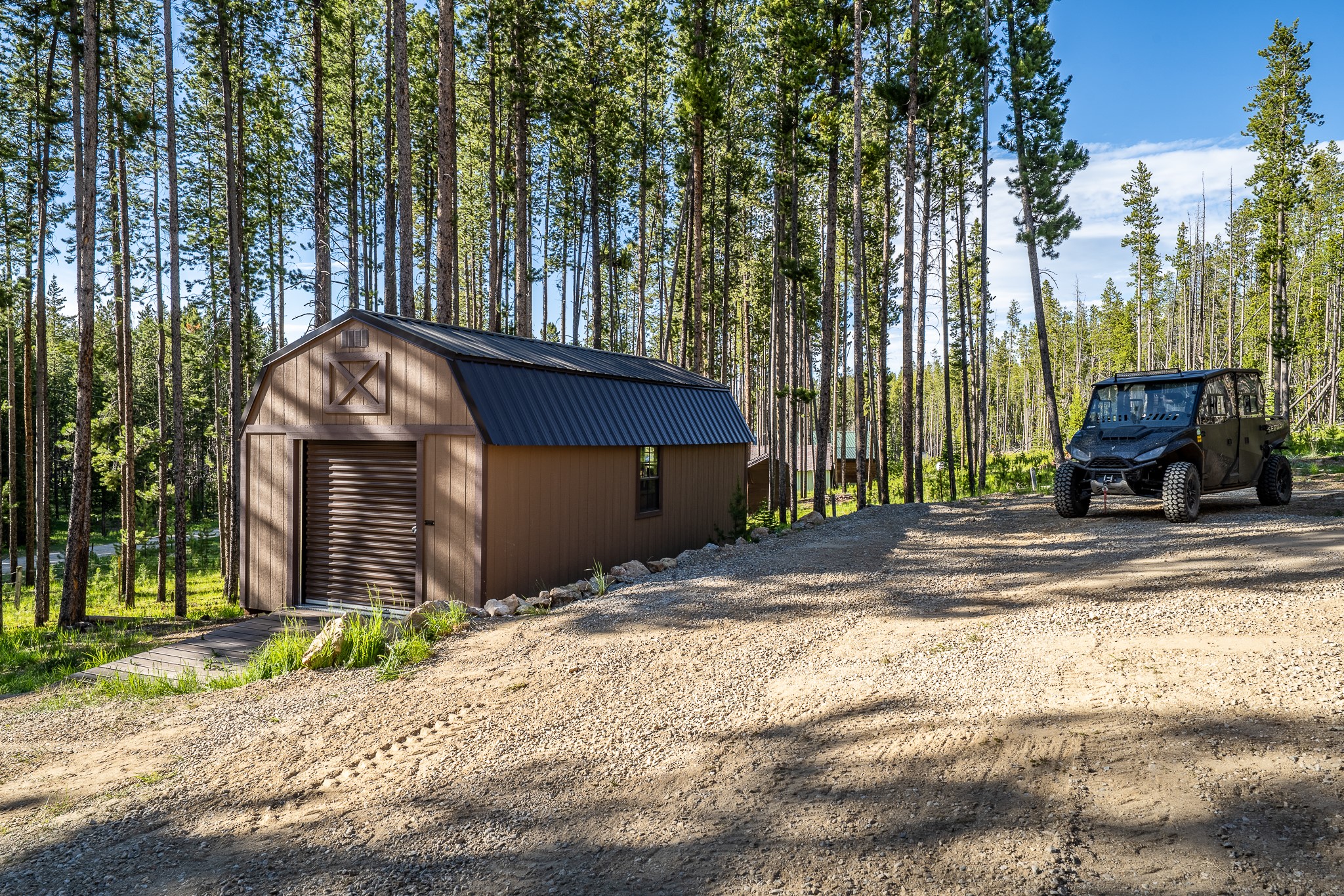 23 Lodgepole Lane W