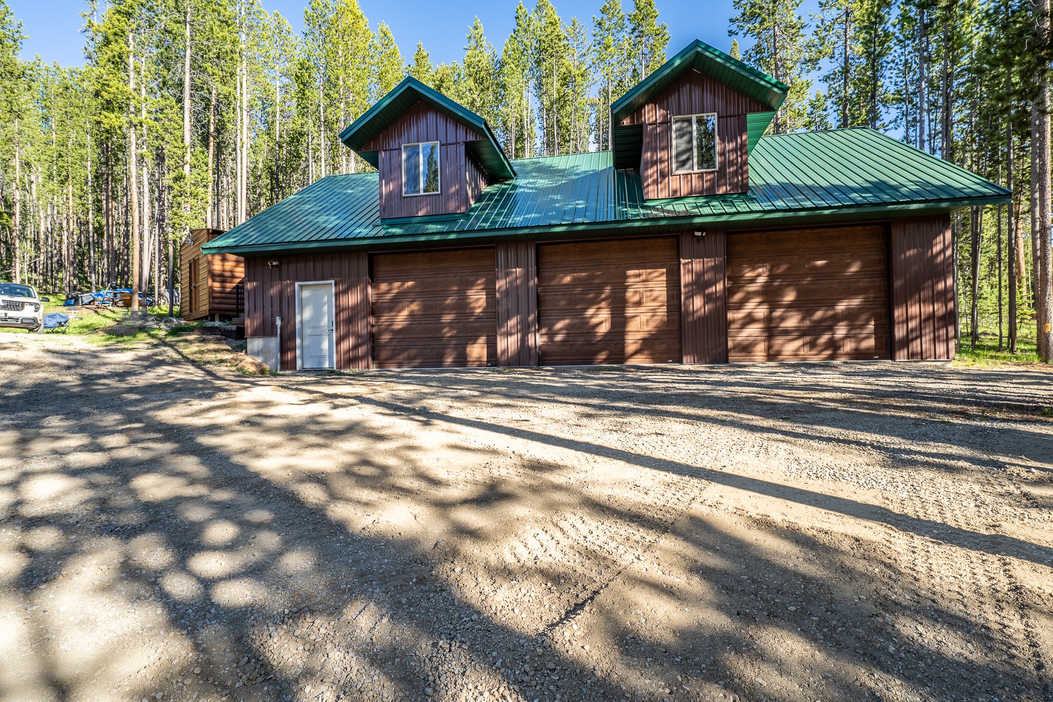 23 Lodgepole Lane W