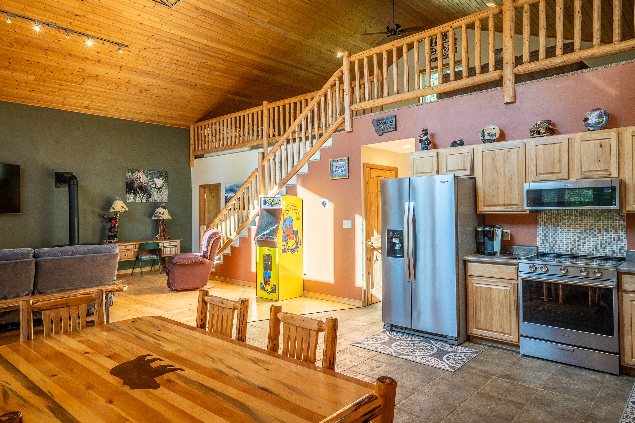 23 Lodgepole Lane W