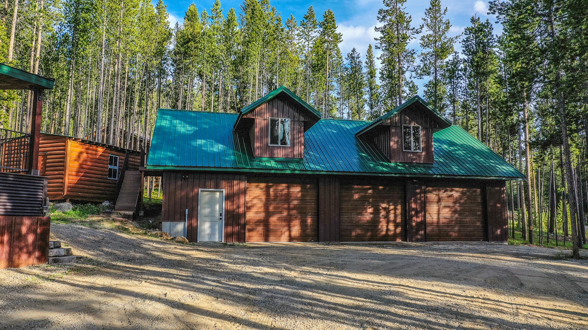 23 Lodgepole Lane W