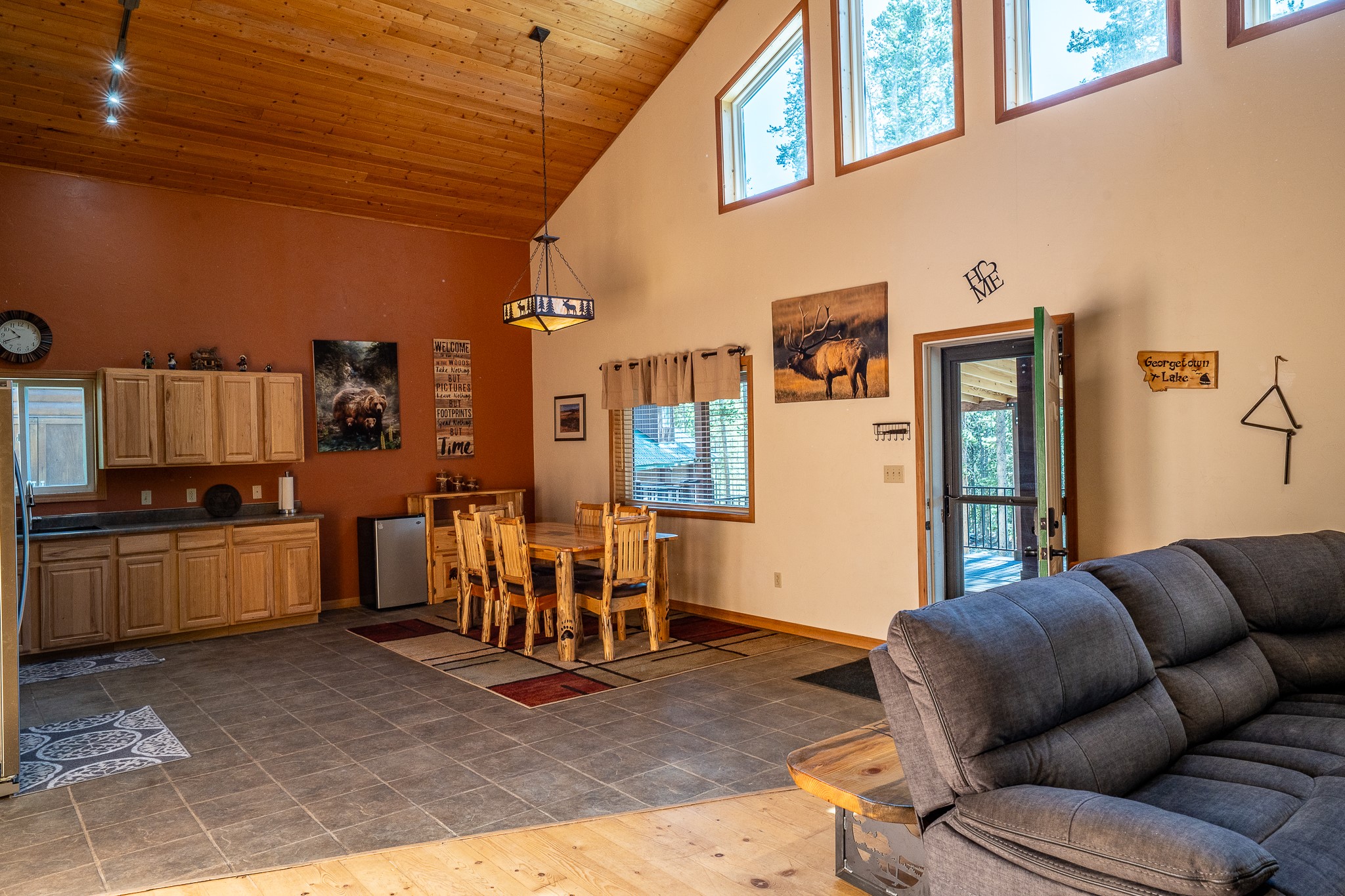 23 Lodgepole Lane W