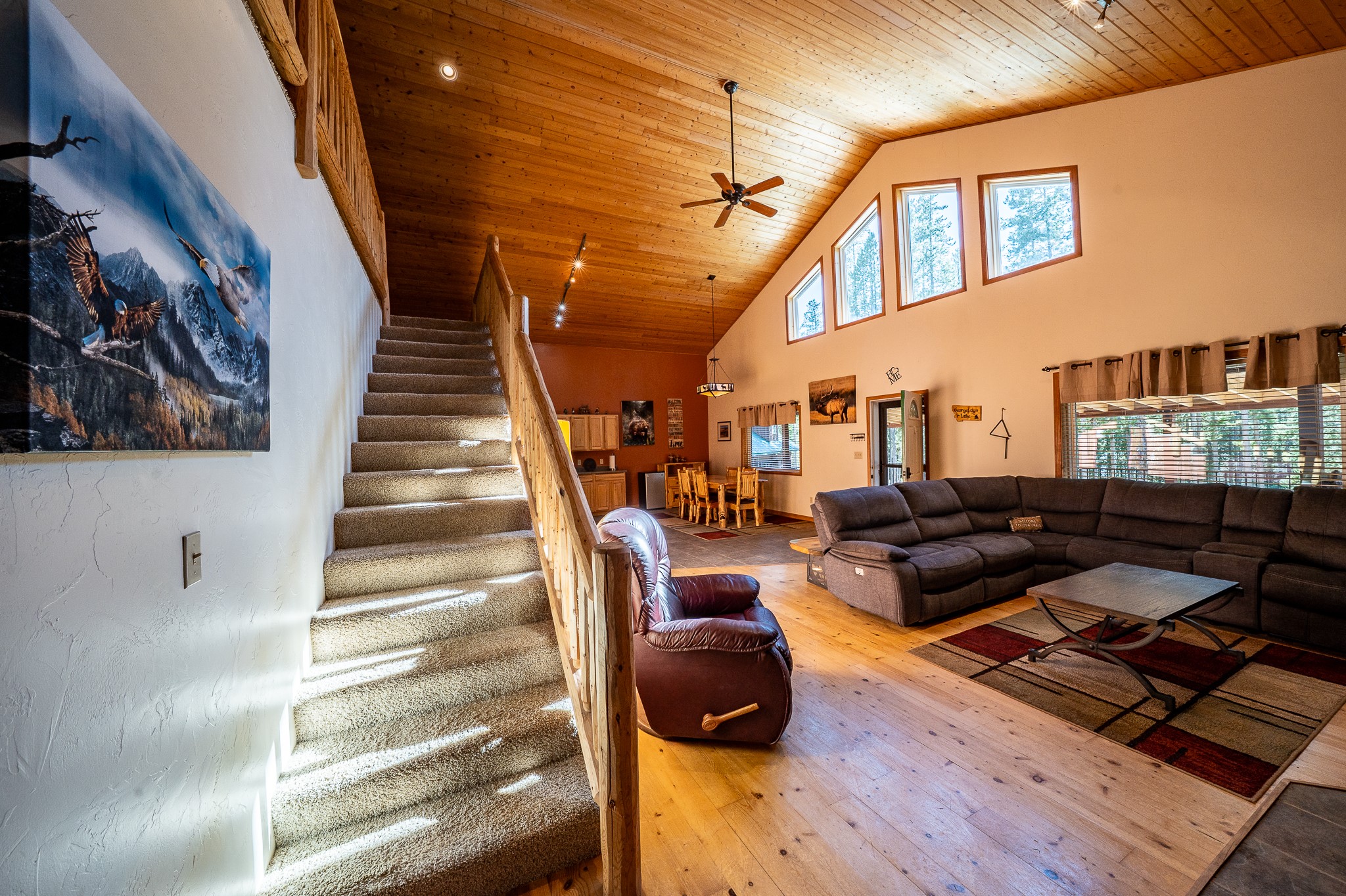 23 Lodgepole Lane W