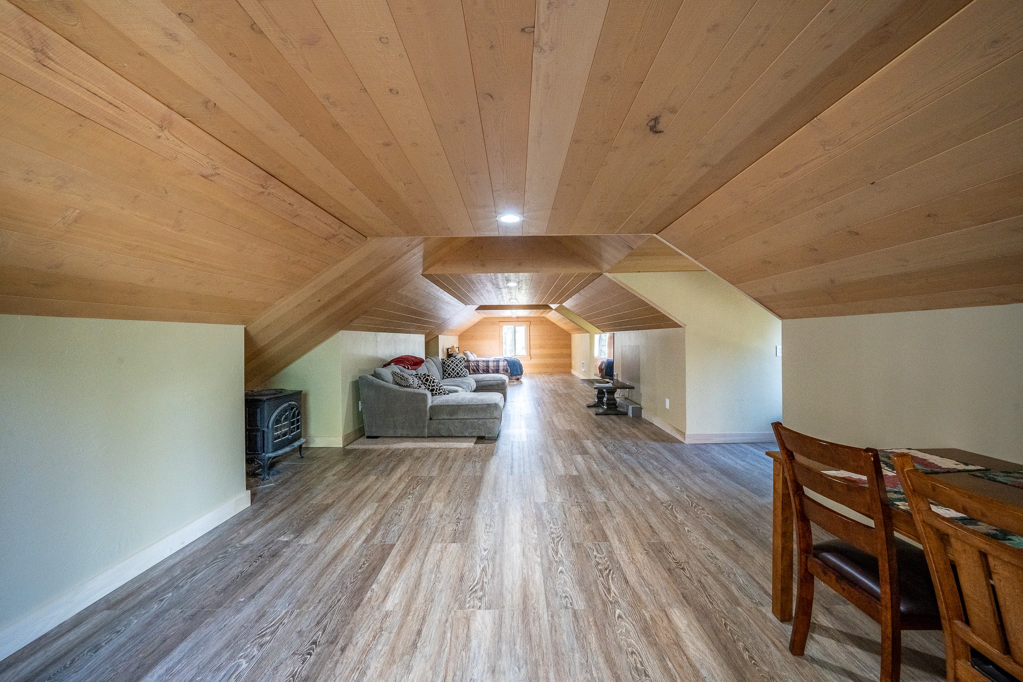 23 Lodgepole Lane W