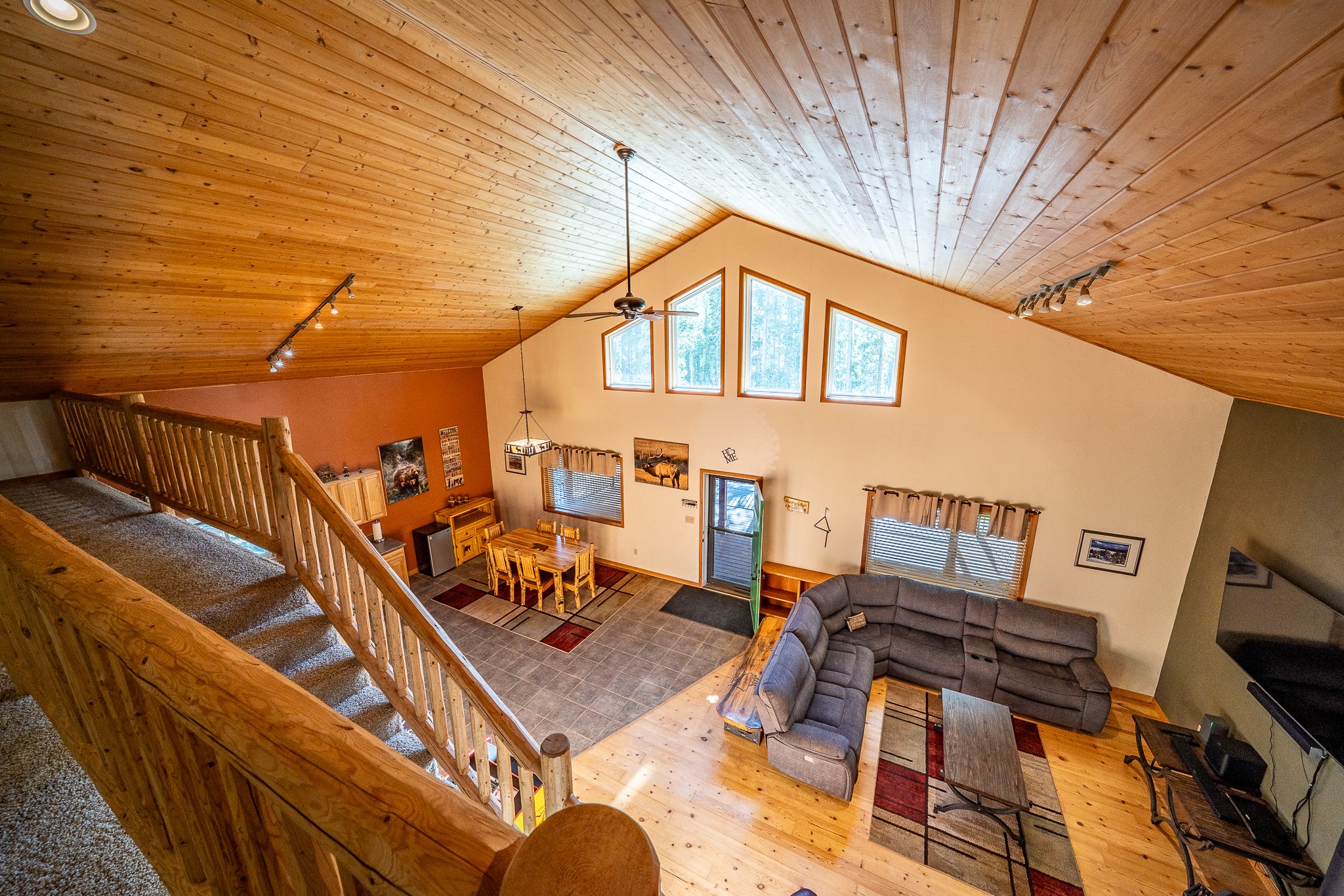 23 Lodgepole Lane W
