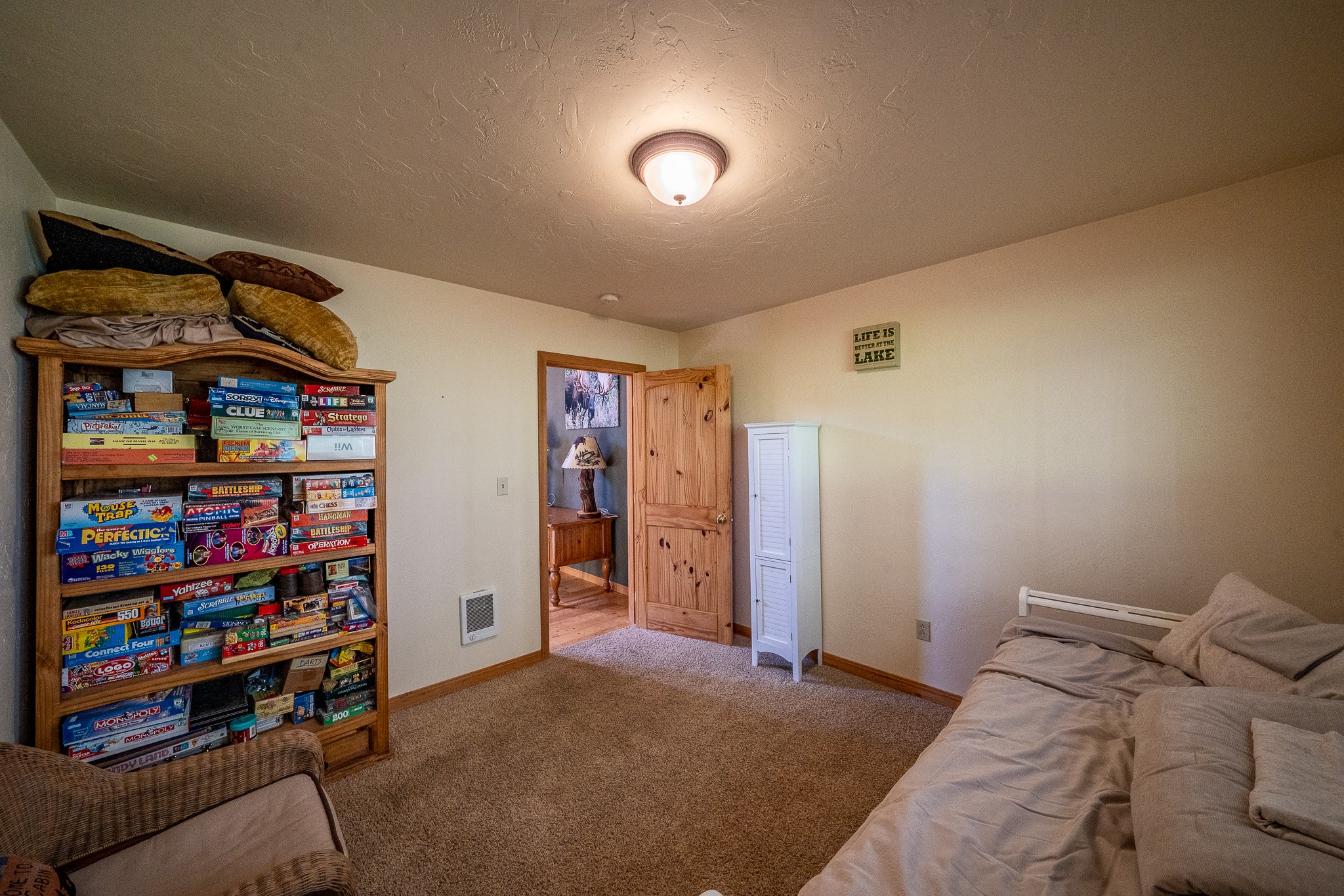 23 Lodgepole Lane W