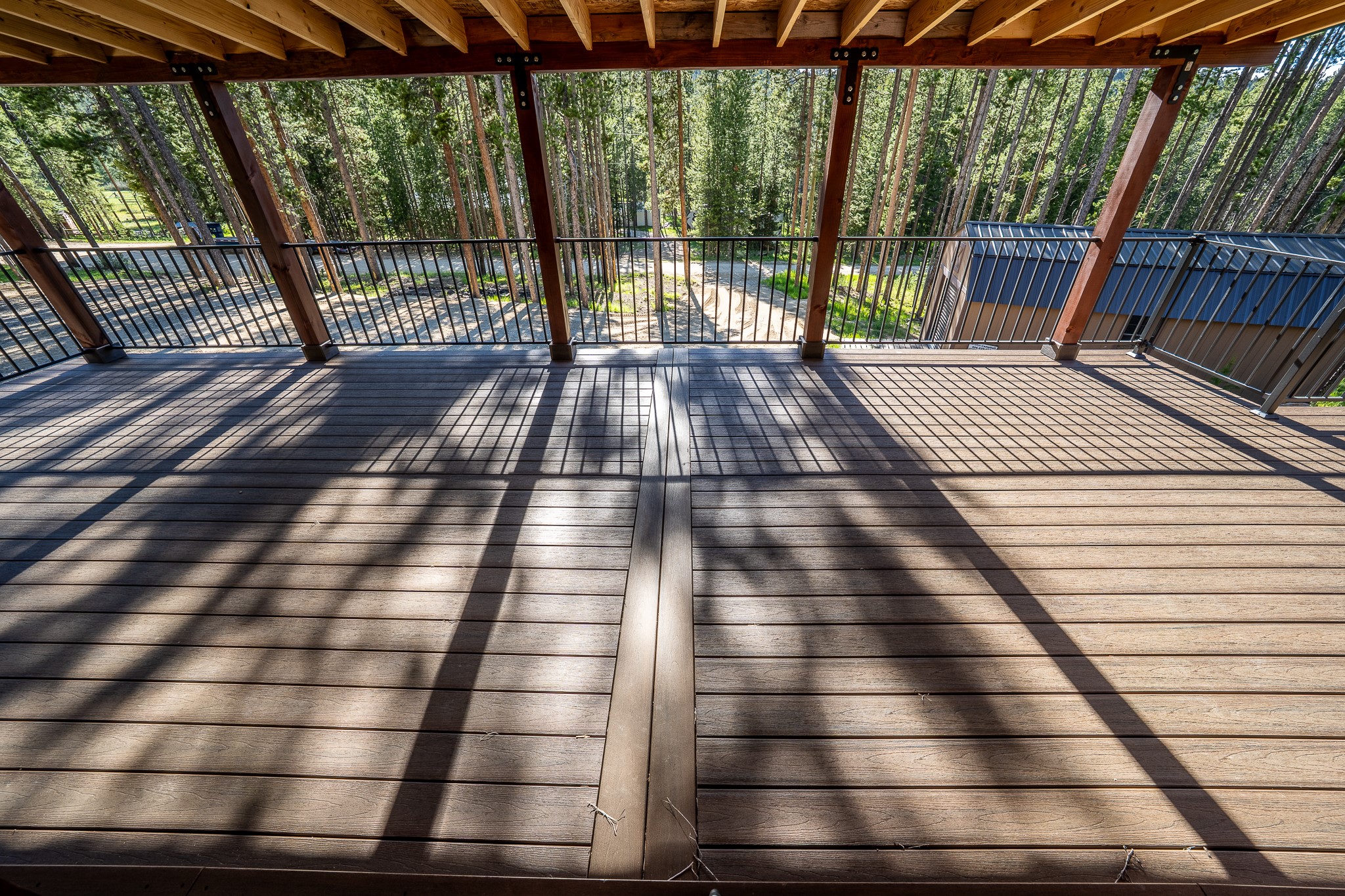 23 Lodgepole Lane W