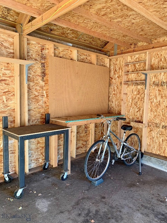 893 Forestglen Drive 1F