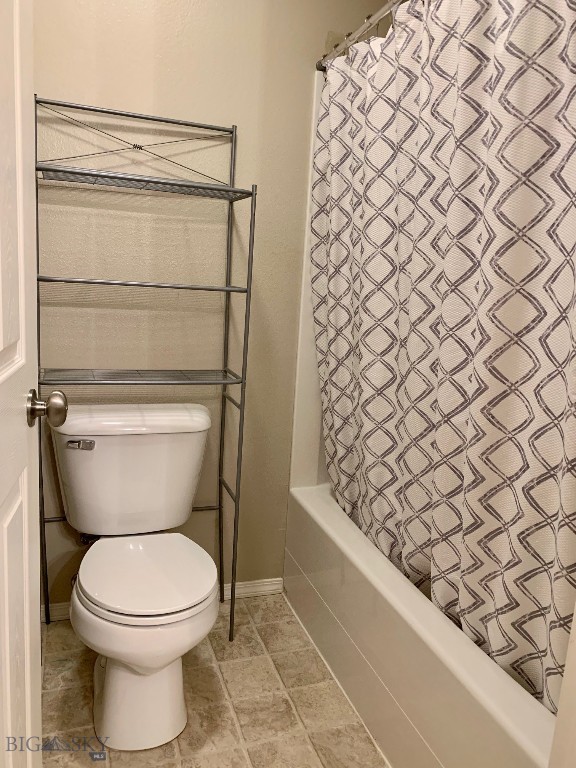 893 Forestglen Drive 1F