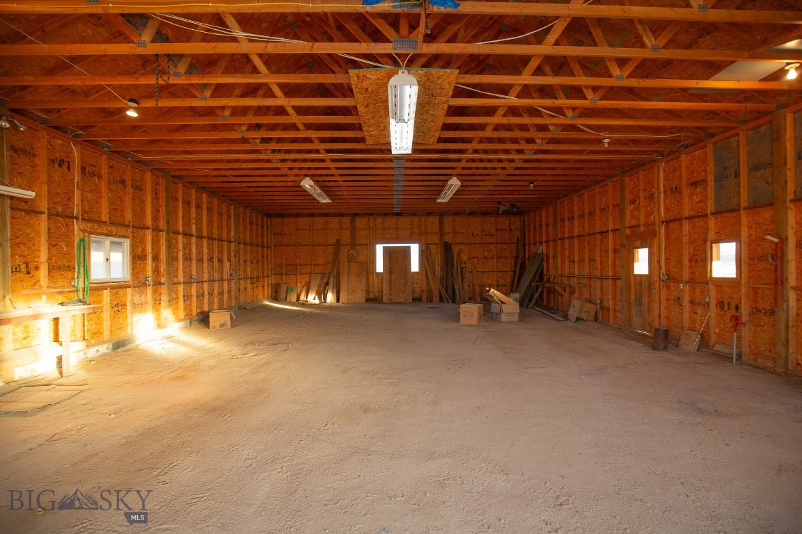 10895 US Highway 287