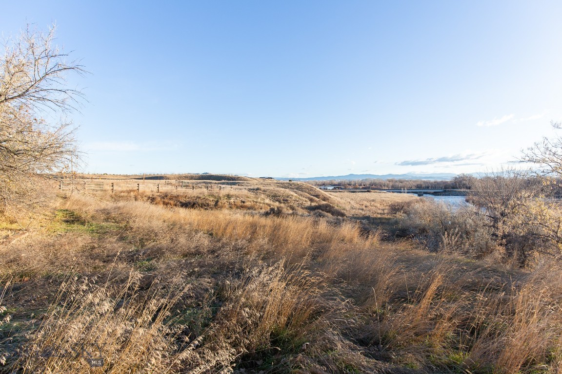 10895 US Highway 287