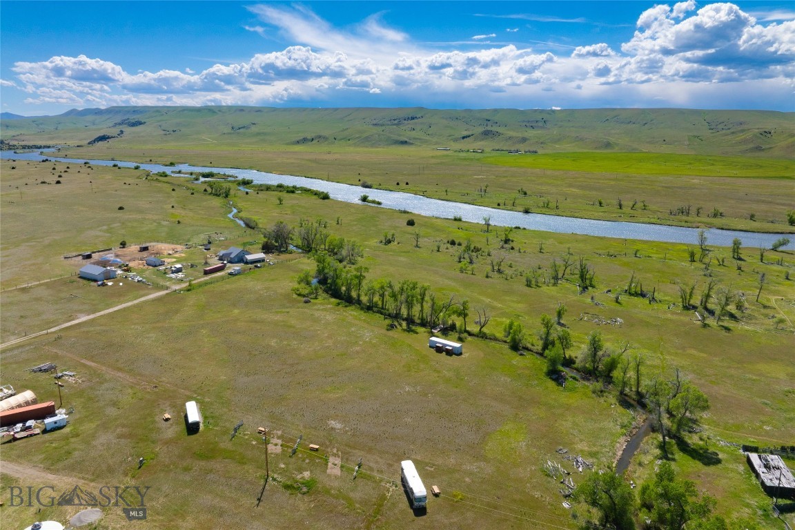 NHN Madison River Road