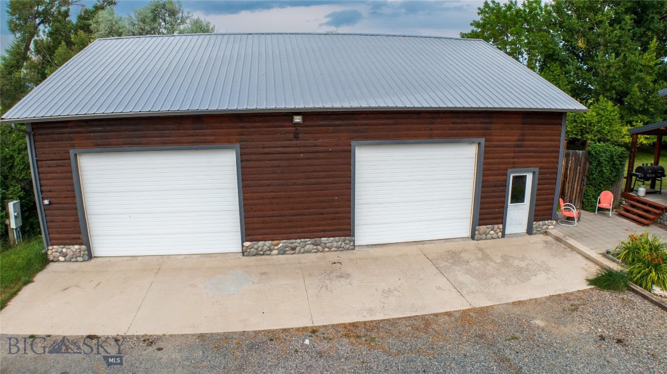 120 Lower Ray Creek Road