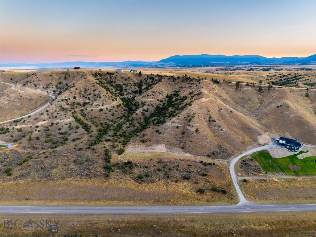 683 US HWY 12 E