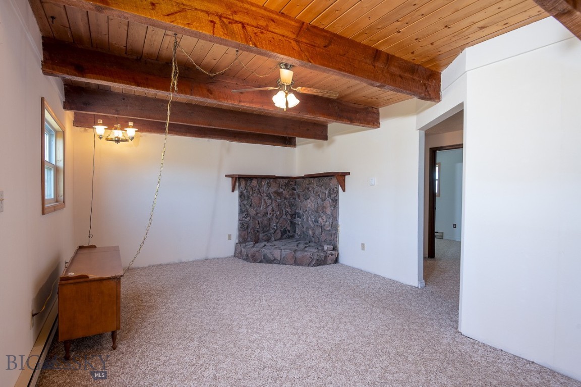 33 Valley Drive