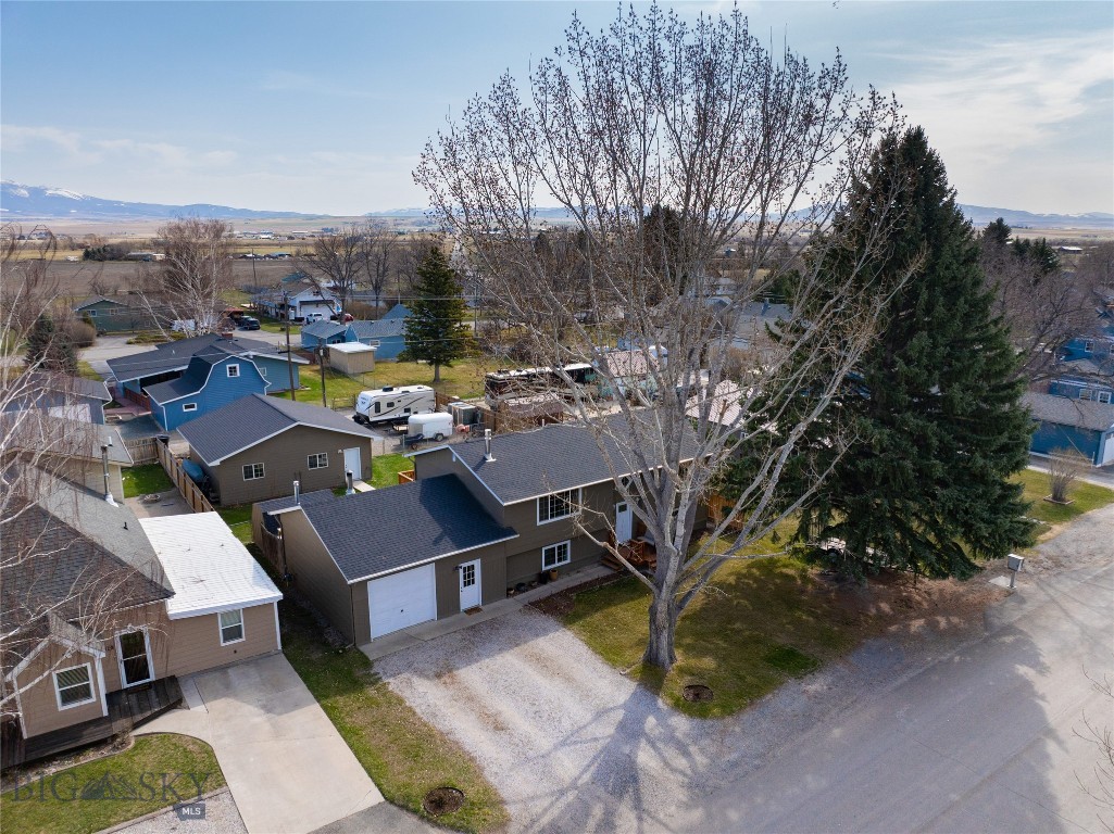 128 N Maple Street