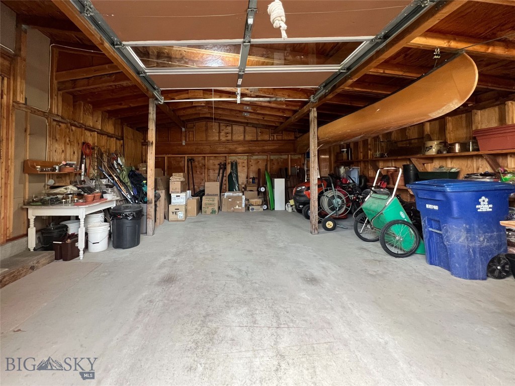 7900 Nash Road