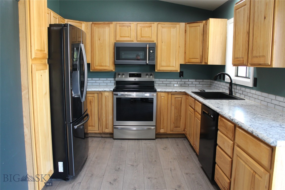 902 E Gallatin Avenue