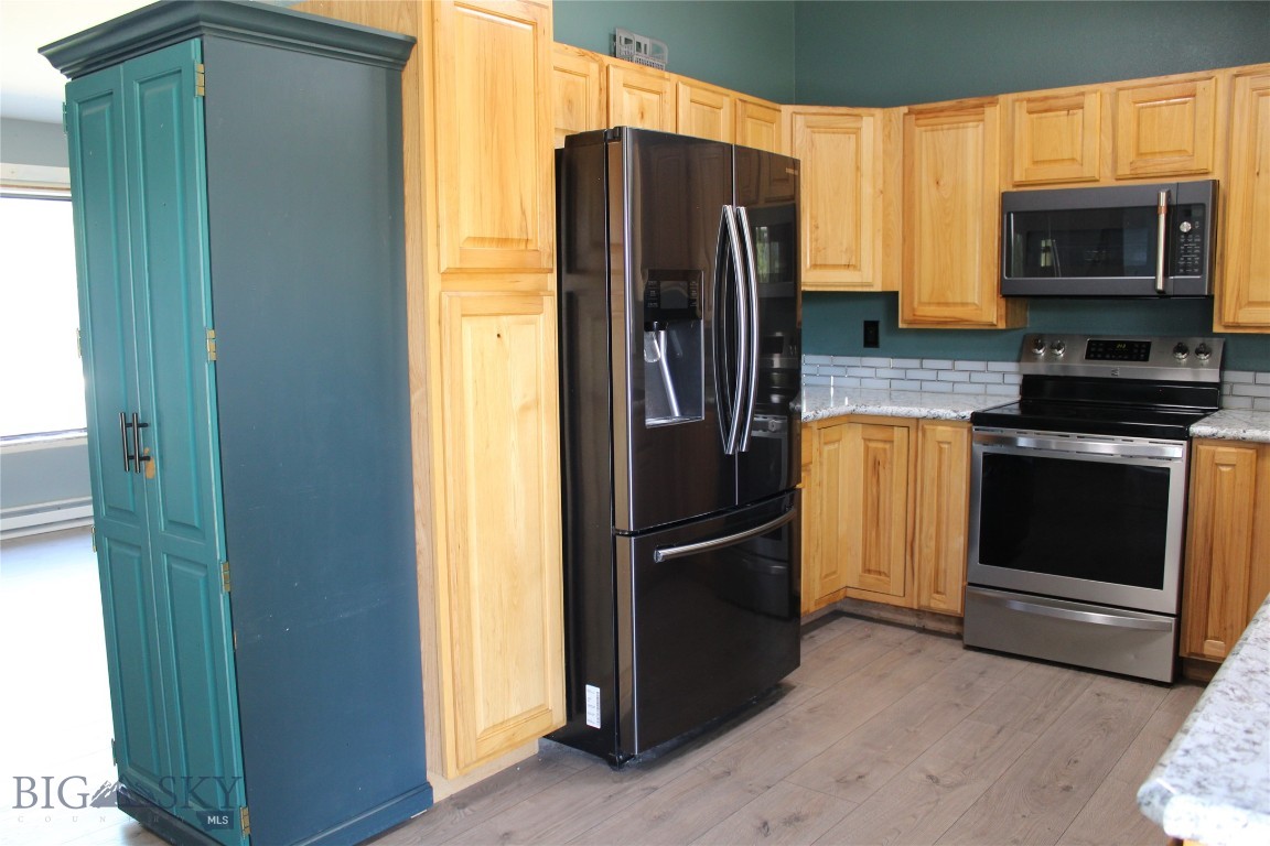 902 E Gallatin Avenue