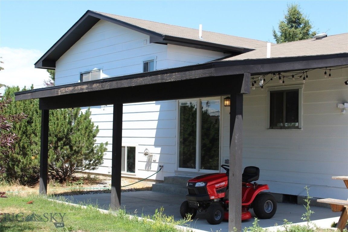 902 E Gallatin Avenue