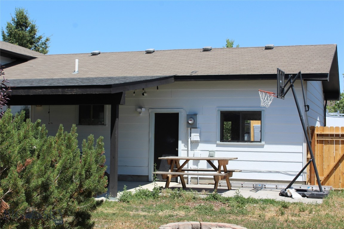 902 E Gallatin Avenue