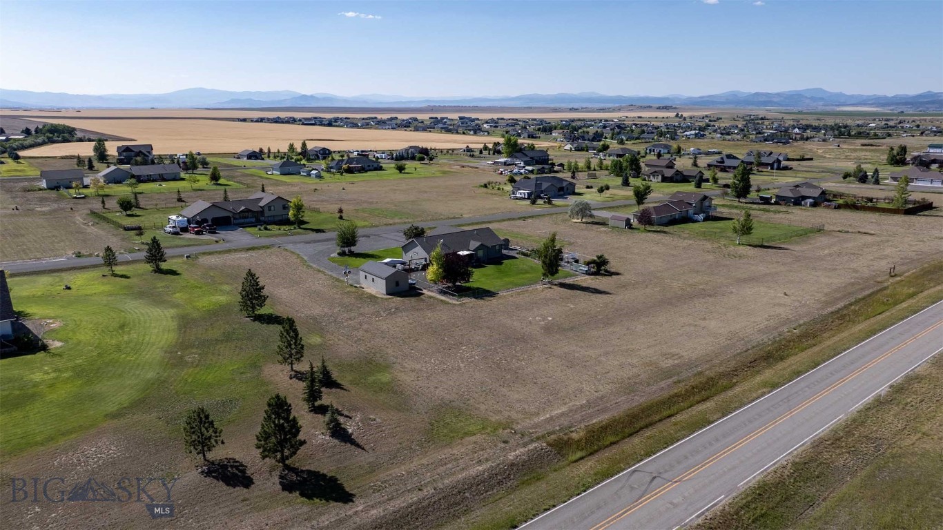 1912 Harvest Loop