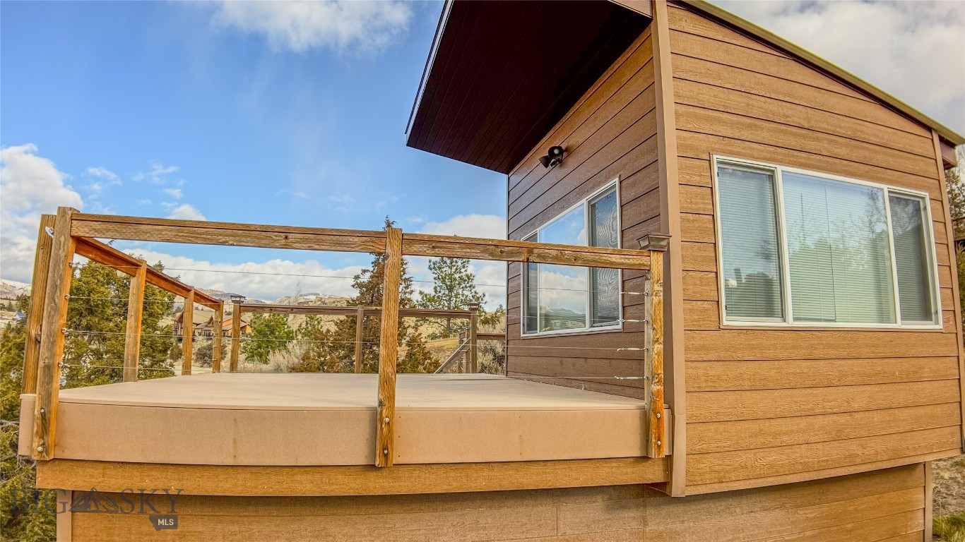 8412 Lake Park Trail