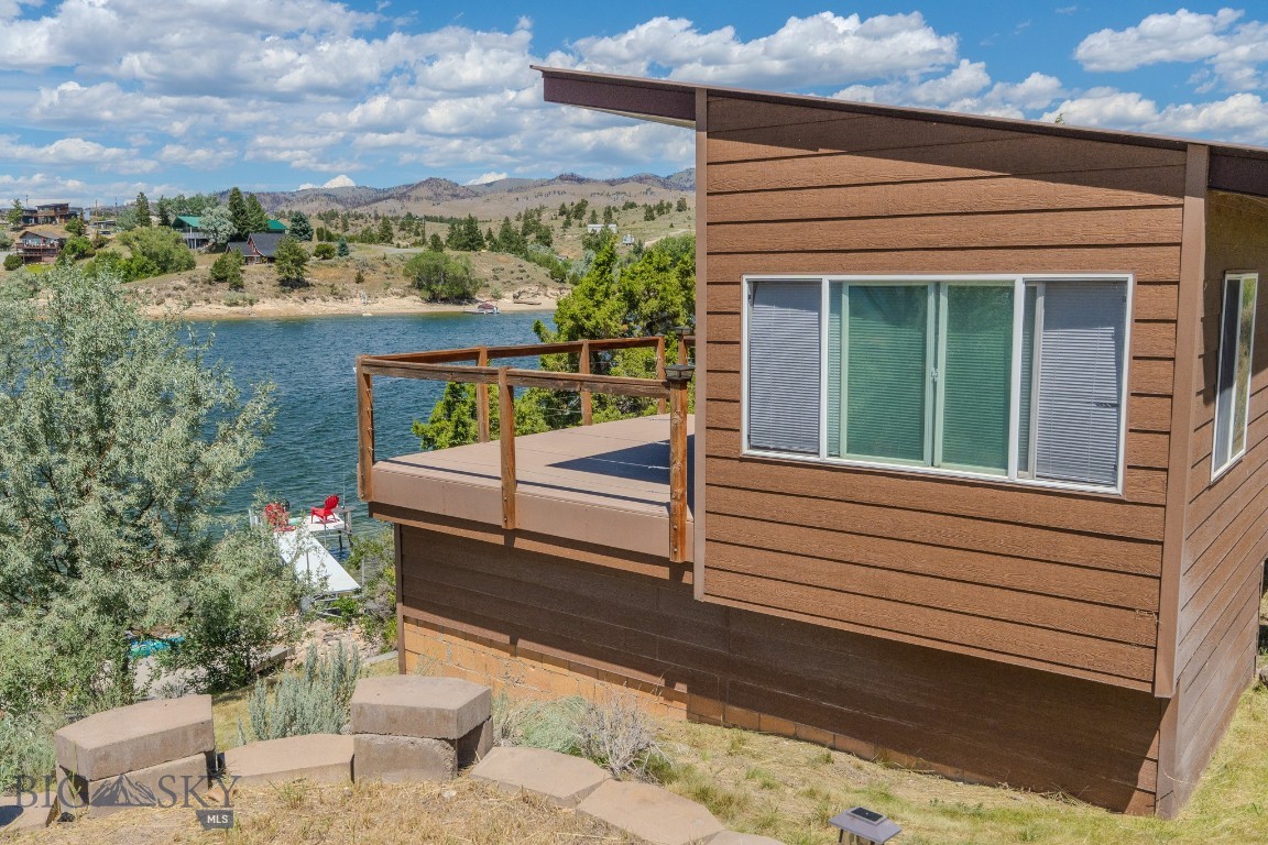 8412 Lake Park Trail