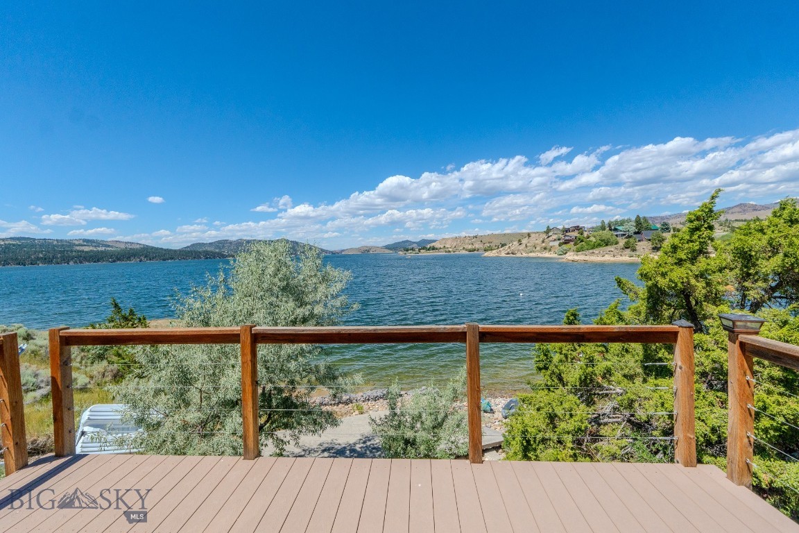 8412 Lake Park Trail