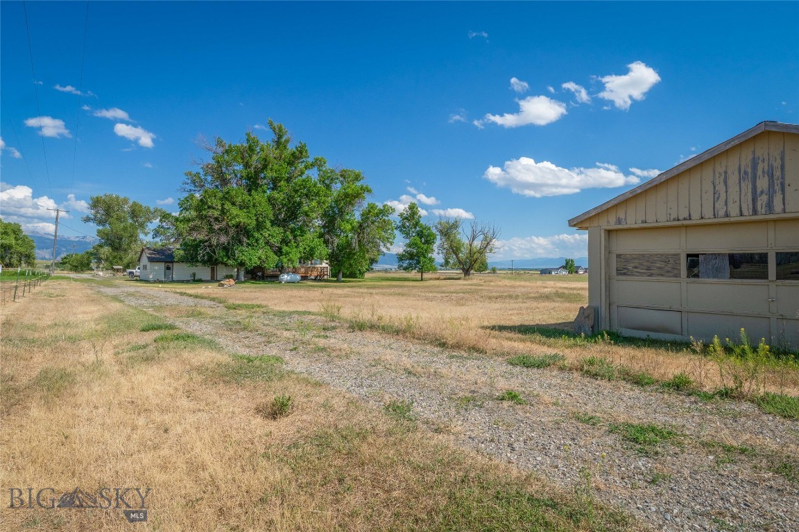 5857 Swamp Road