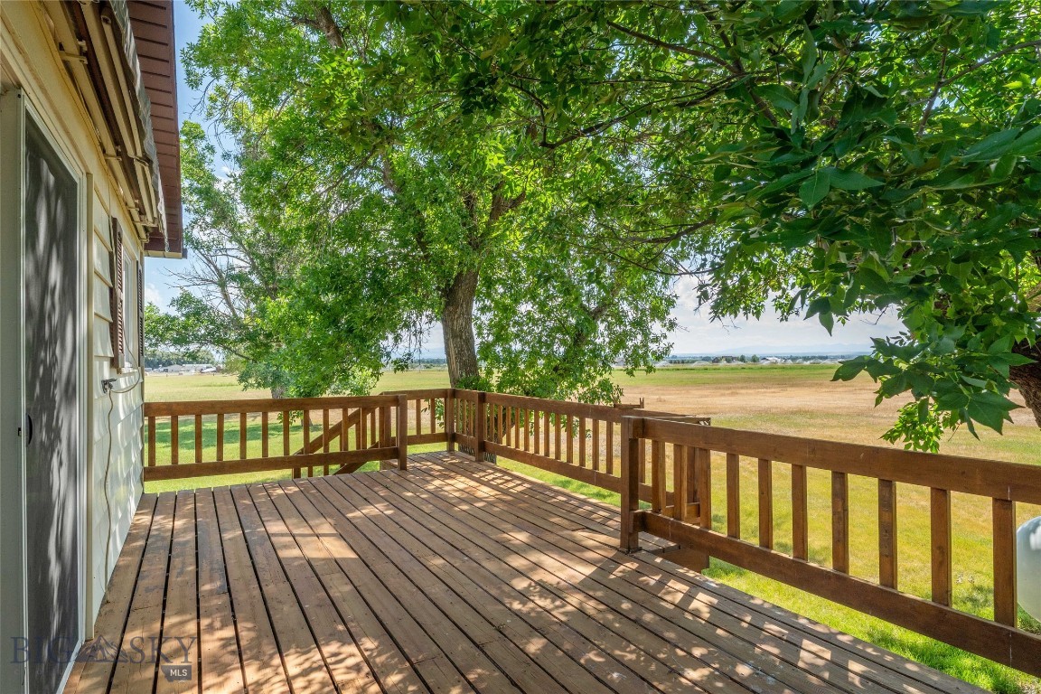 5857 Swamp Road