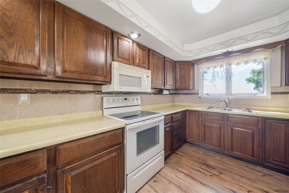 5857 Swamp Road