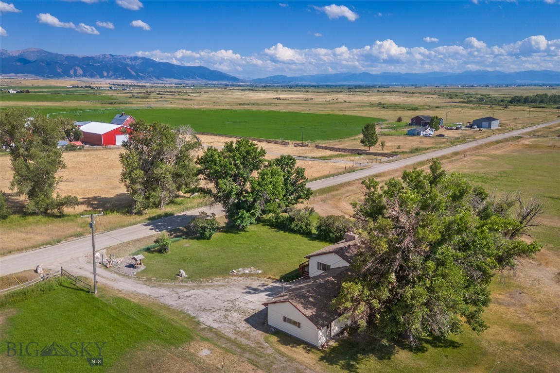 5857 Swamp Road
